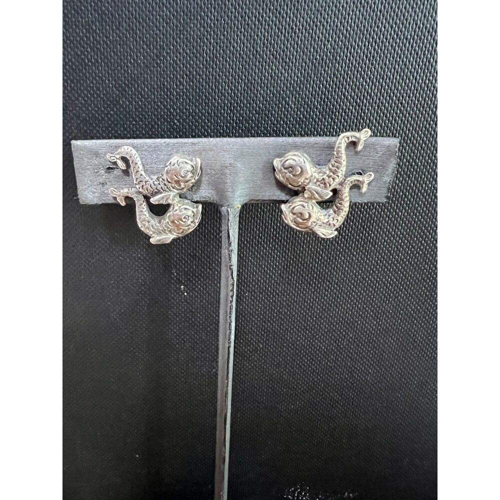 Vintage Sterling Silver Screw On Twin Fish Earrings